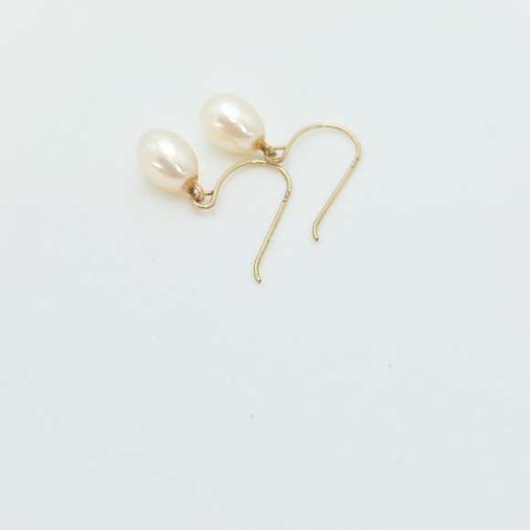 Vintage Genuine Pearl Earrings 10k Yellow Gold Oblong Dangle Drop FREE $HIPPING!